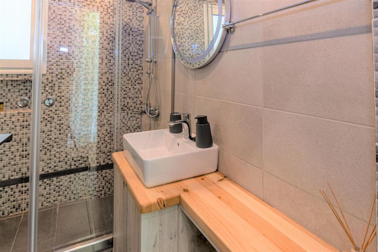 Ventiri Suite 2 Атина Екстериор снимка